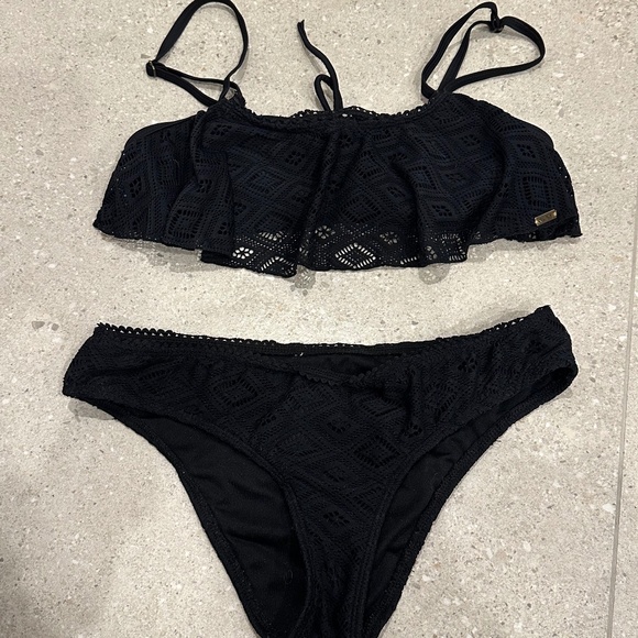Roxy Other - ROXY LADIES TWO PIECE BIKINI BLACK MEDIUM